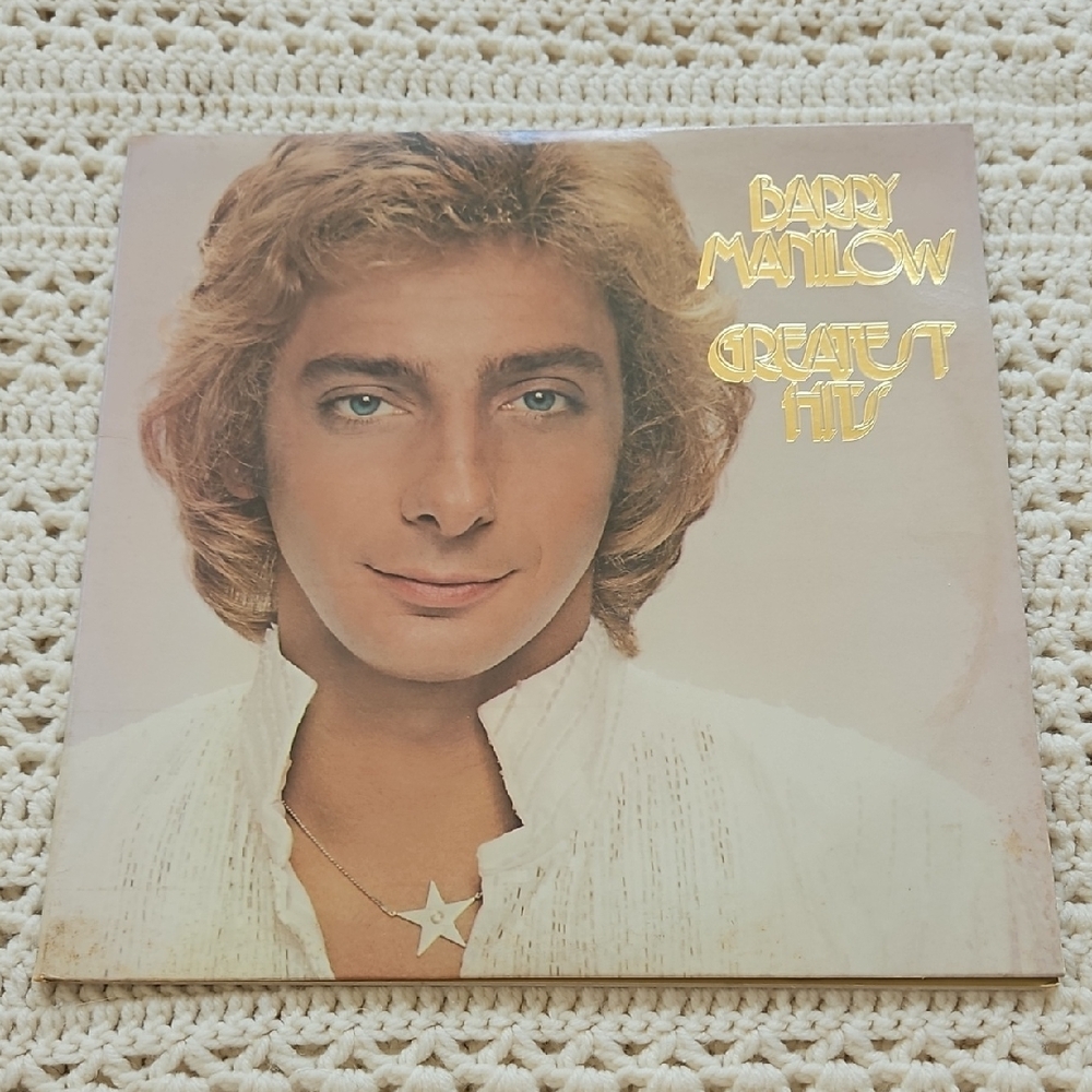 Vintage | 1978 Barry Manilow Greatest Hits Vinyl Record Album